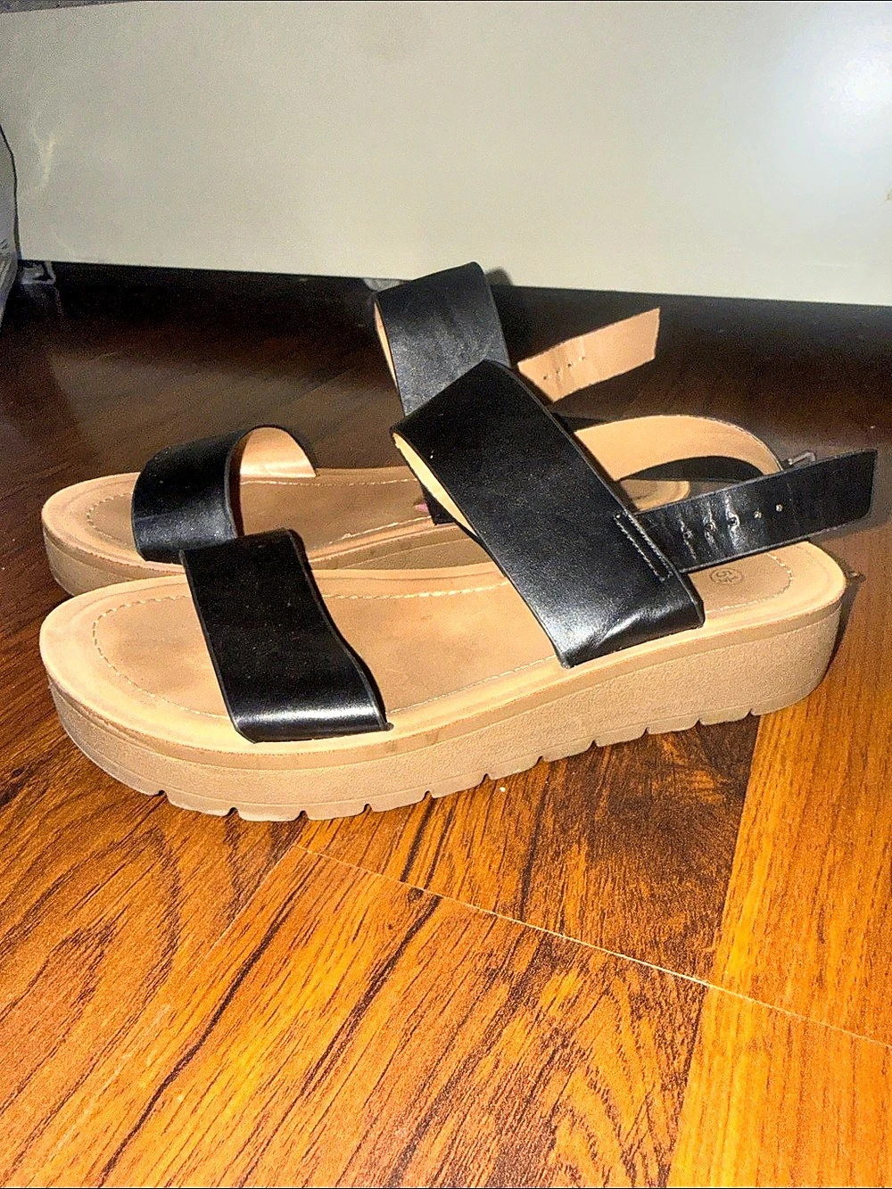 Soda Account Black Platform Sandals
